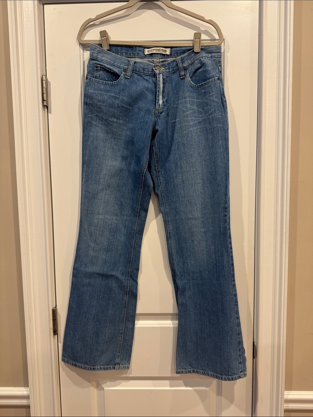 Express Precision Fit Sarula 100% Cotton Flare Jeans Size 8